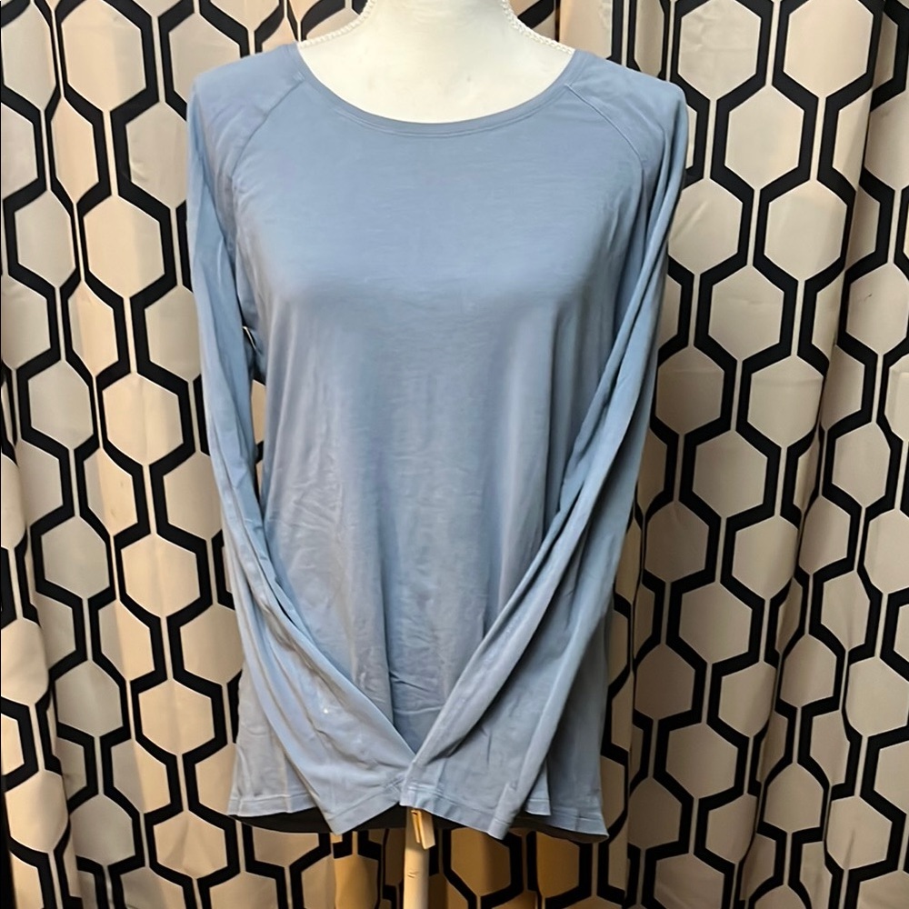 Blue Long Sleeve Lululemon w/bag